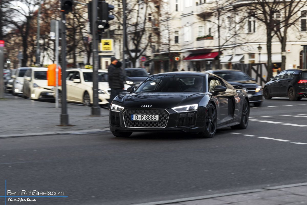 Audi R8 V10 Plus (2016) spotted in Berlin — BerlinRichStreets